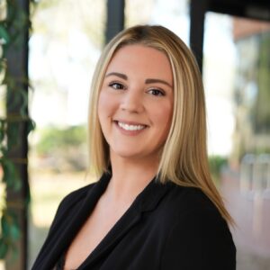 Amelia Stamas Headshot