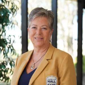 Lisa Kantout-Vinson Headshot